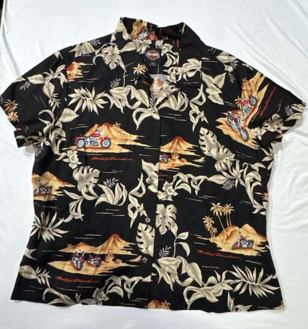 N462 Harley-Davidson Women's Tropical Motorcycle Print Button Down Shirt Black